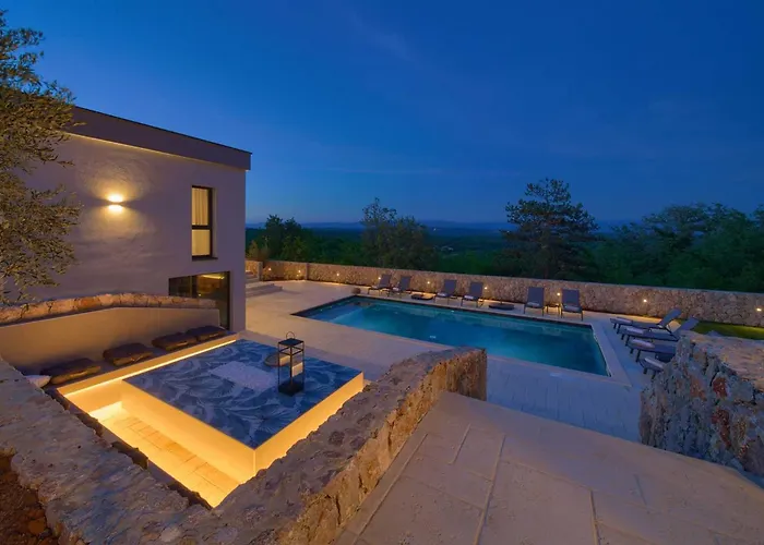 Astrum With Heated Indoor And Outdoor Pool, Jacuzzi And Sauna Villa *